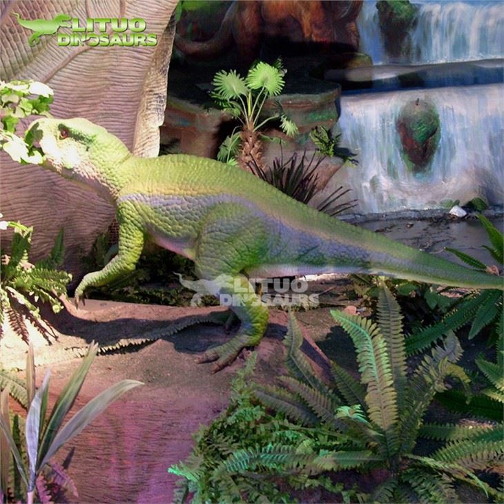 Dark Ride Animatronic Diniosaur.jpg